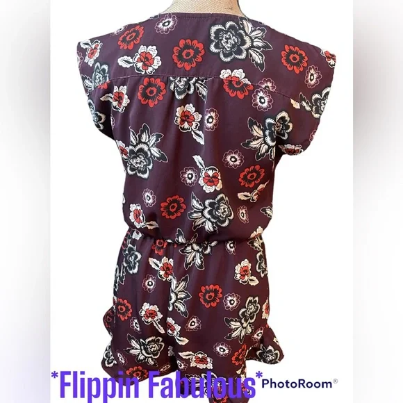 Be Cool~ burgandy Floral romper size small - Picture 3 of 4